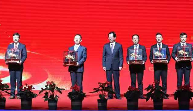 ʵ ٴѼ  ɷ綫ϲţ񽱡